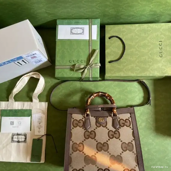 First bag ru medium tote bag GUCCI with jumbo GG Diana 0510